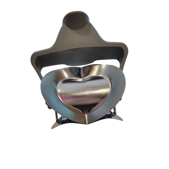 NWOB Pampered Chef Rolling Cookie Cutter # 1442 & Attachments Heart - Picture 2 of 6